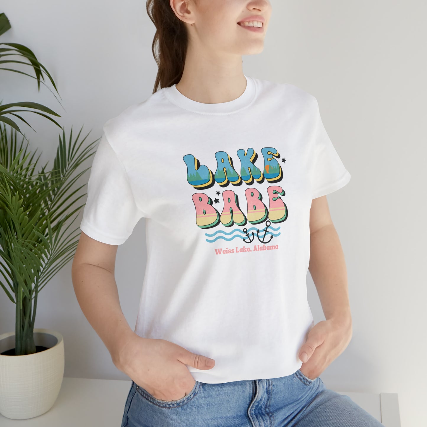 Lake Babe - Weiss Lake T-Shirt