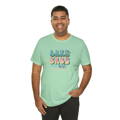 Lake Babe - Weiss Lake T-Shirt