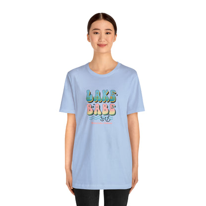 Lake Babe - Weiss Lake T-Shirt